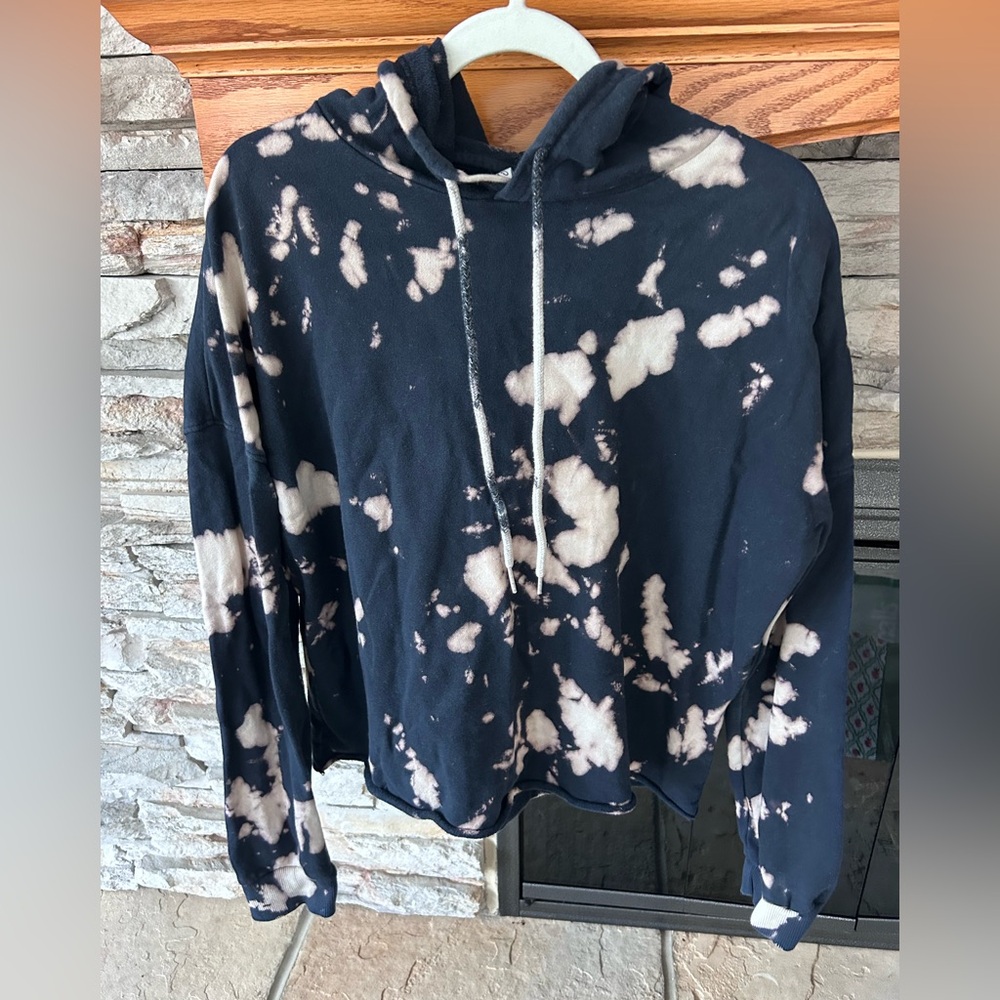 Elan Black and White Splatter Hoodie